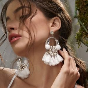 White Crystal Tassel Earrings💎Host Pick💎 BRAND NEW WITH TAGS